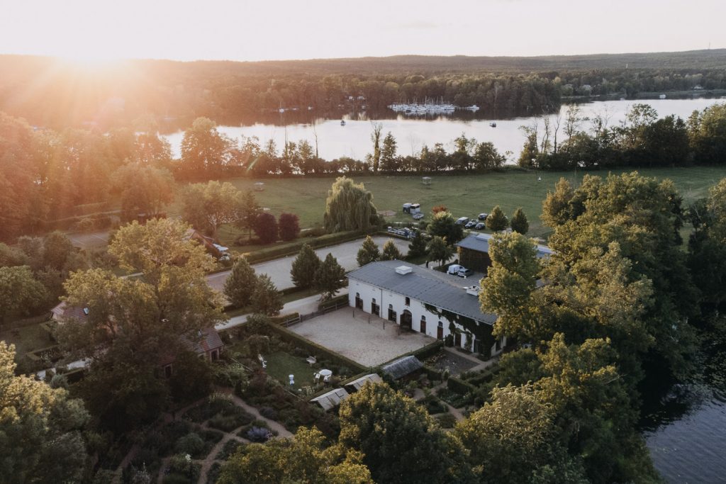 Hochzeitsfotograf David Kohlruss Eibenhof bad saarow Hochzeit location